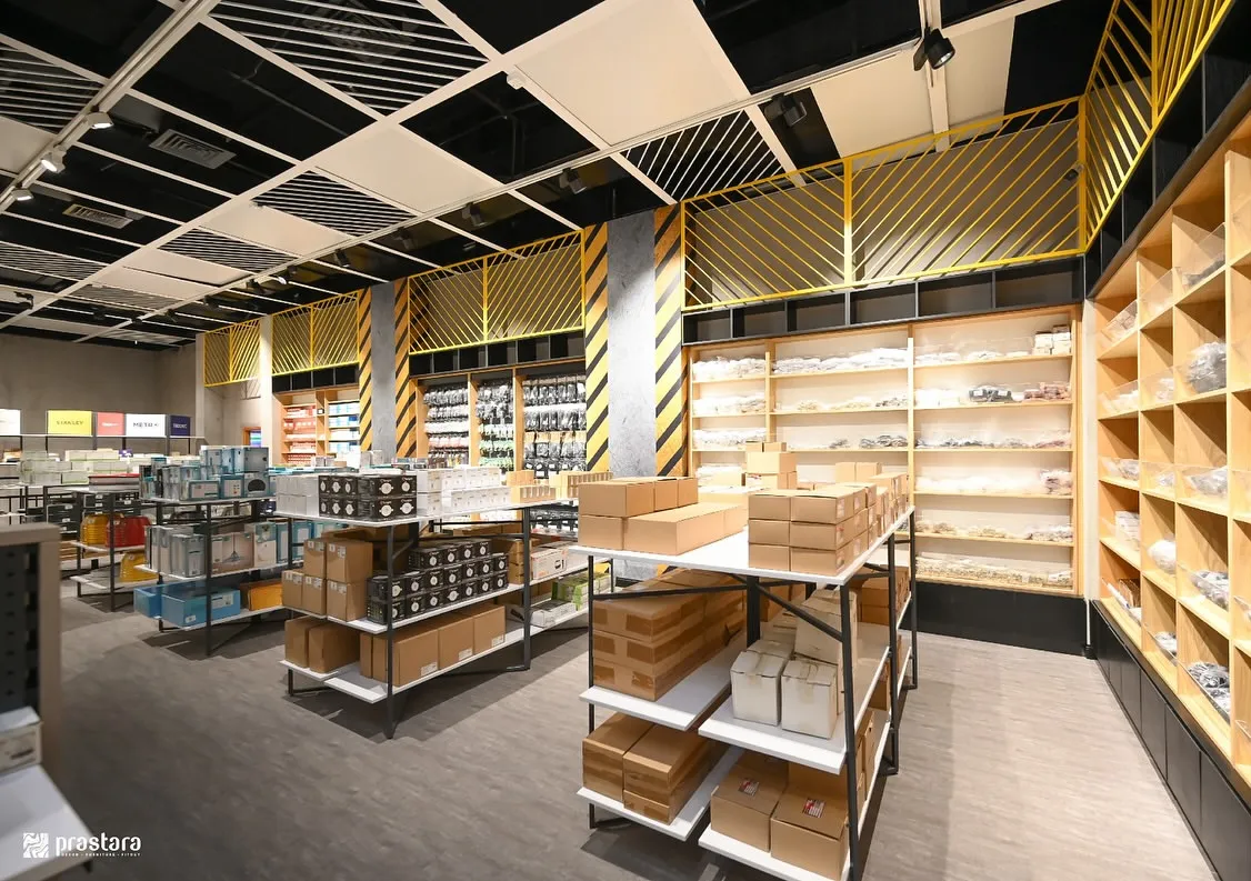 VIPRA Super Store — finished space 2